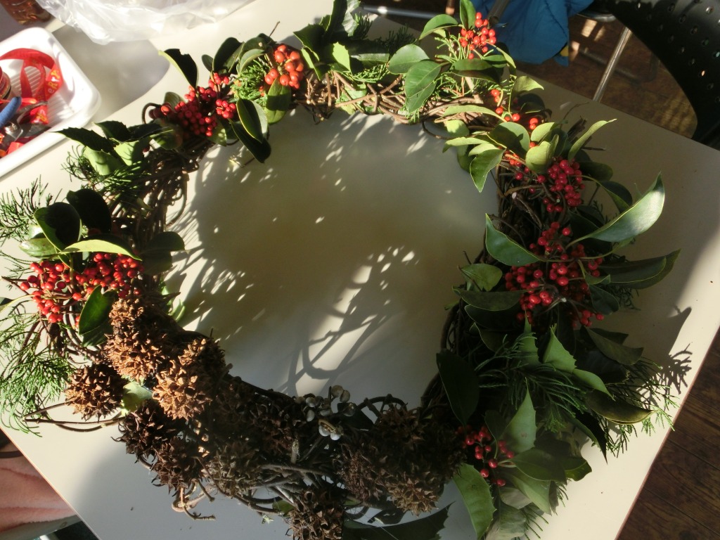 わくわくえづっ子塾「自然素材でXmasリースづくり」